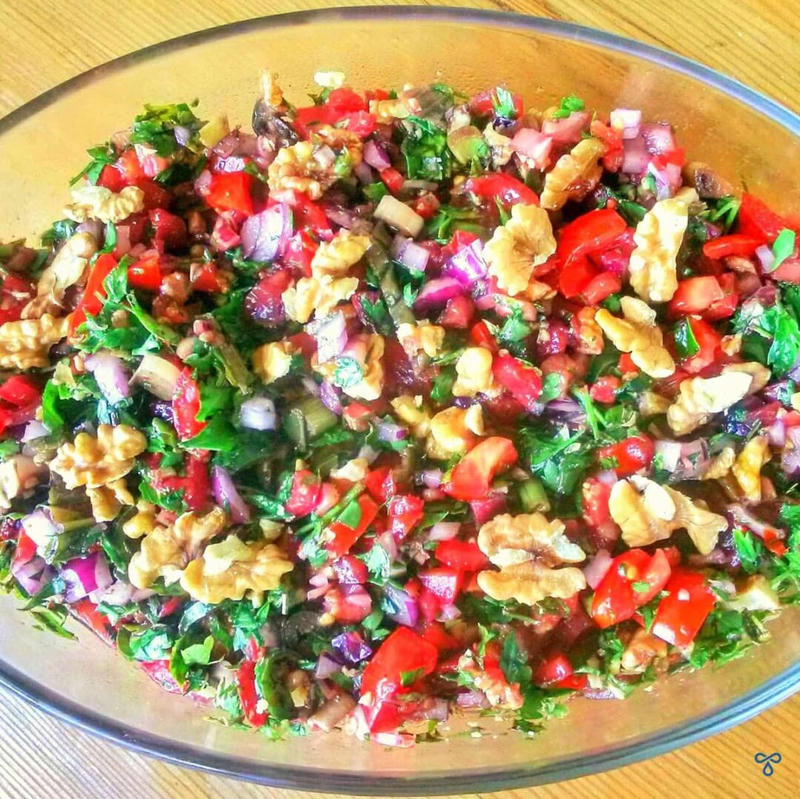 Gavurdağı Salatası - Cevizli